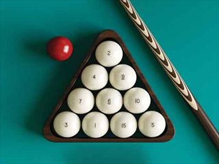 【Billiards 3D: Russian Pyramid】ゲームをプレイする