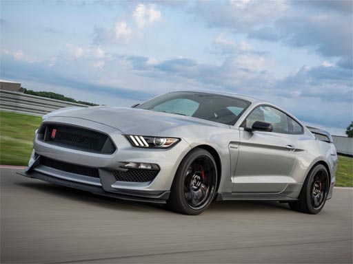 Play Mustang Shelby Puzzle