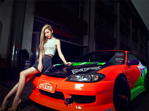 【Girls and Cars Slide】ゲームをプレイする