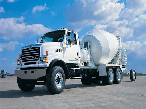 Play Trucks Puzzle 2